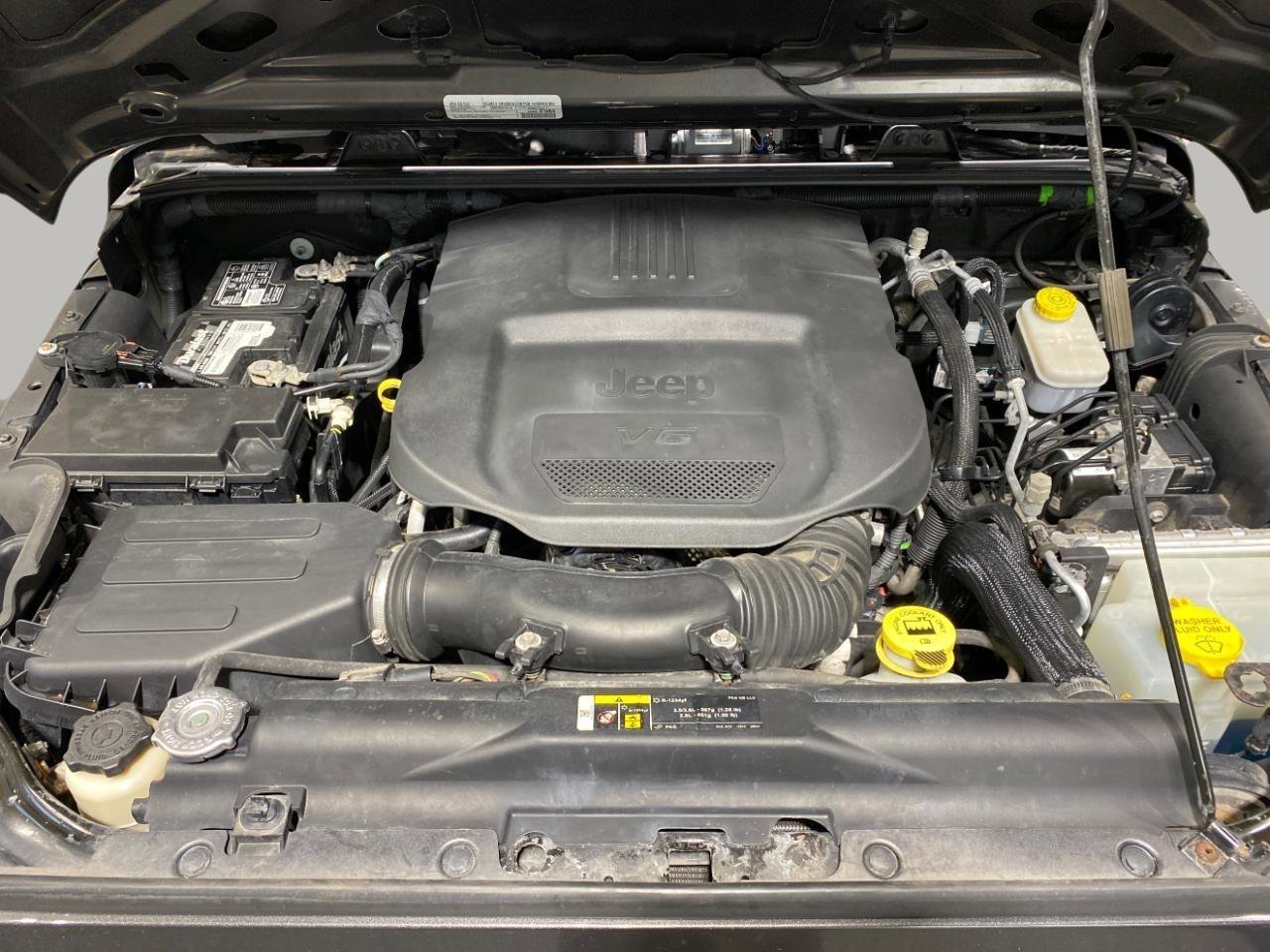 Used 2018 Jeep Wrangler Unlimited Sport S image 20