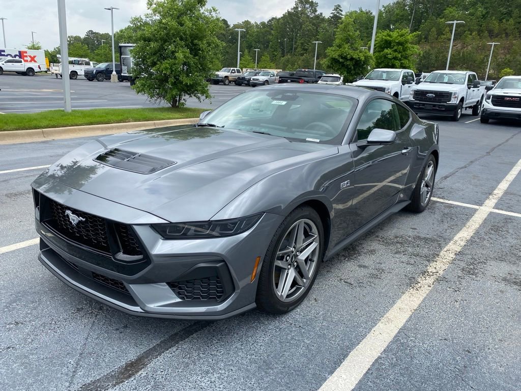 New 2026 Ford Mustang GT RWD image 3