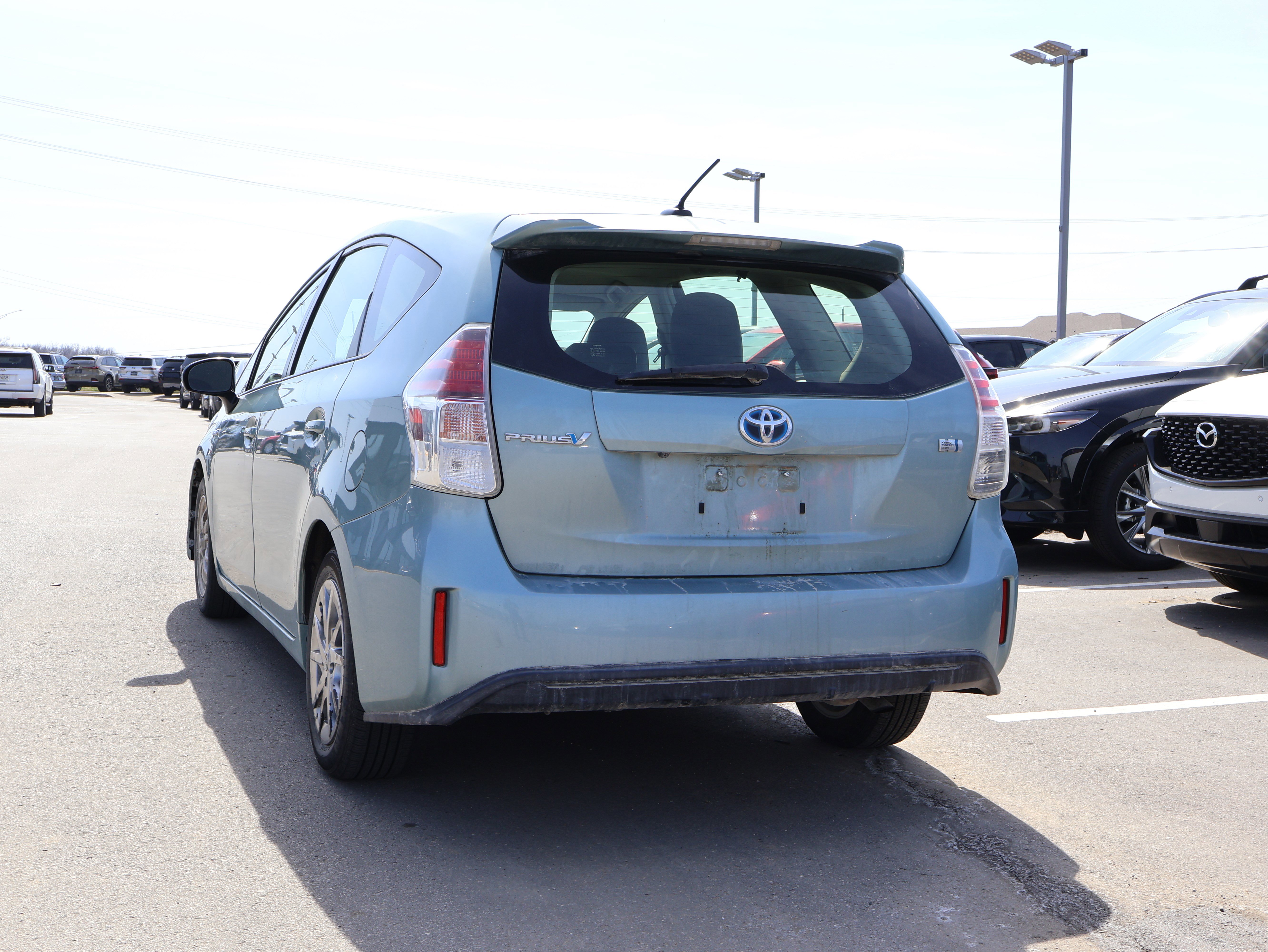 Used 2015 Toyota Prius V Three image 19