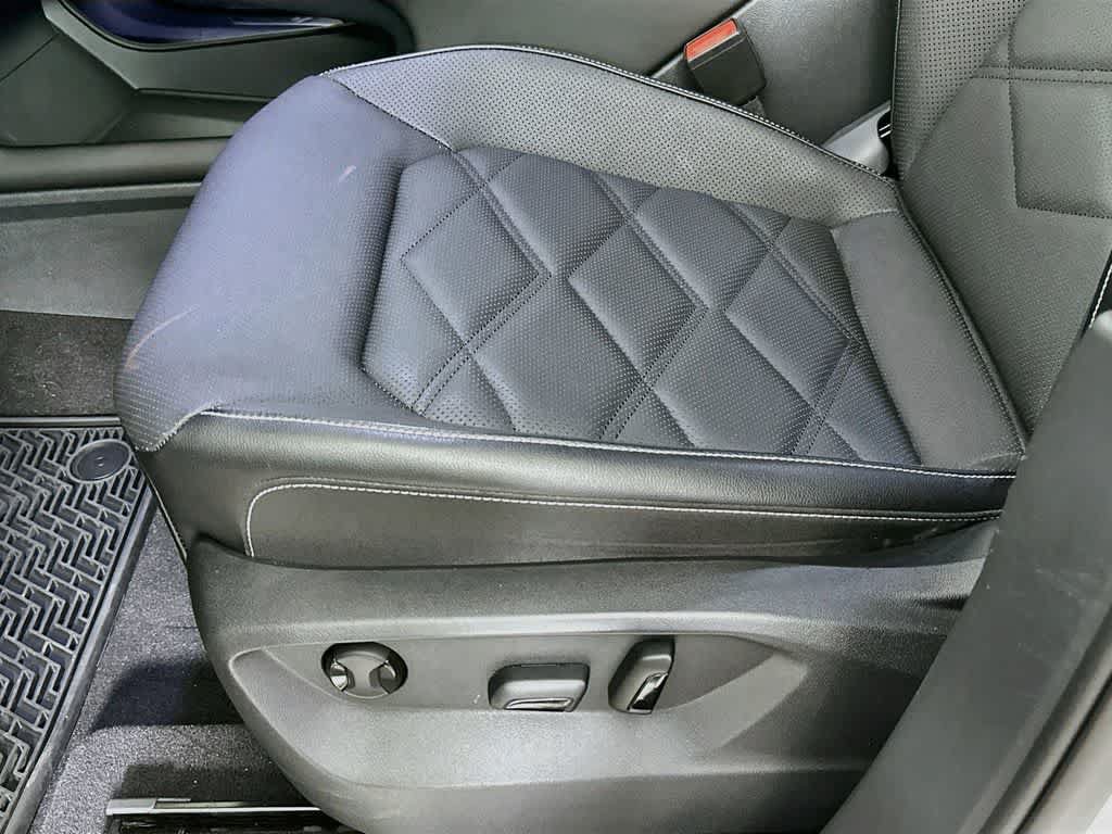Used 2024 Volkswagen Atlas SE FWD image 29