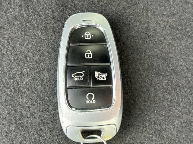 Used 2023 Hyundai Santa Fe Limited AWD/4WD image 32