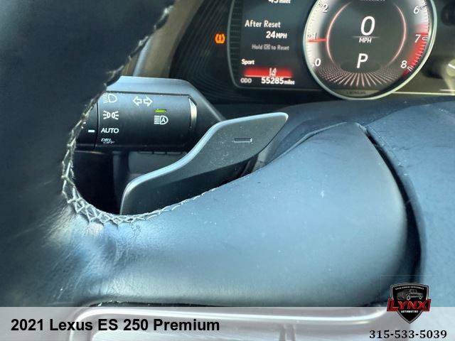 Used 2021 Lexus ES 250 w/ Premium Package image 40