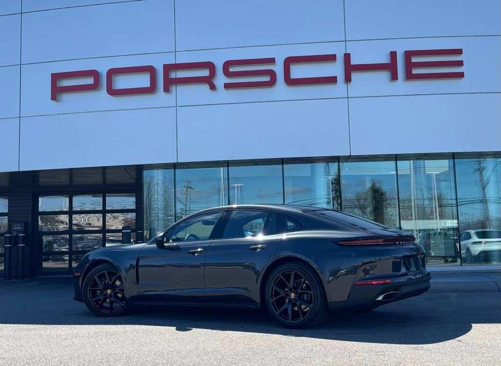 New 2026 Porsche Panamera image 3