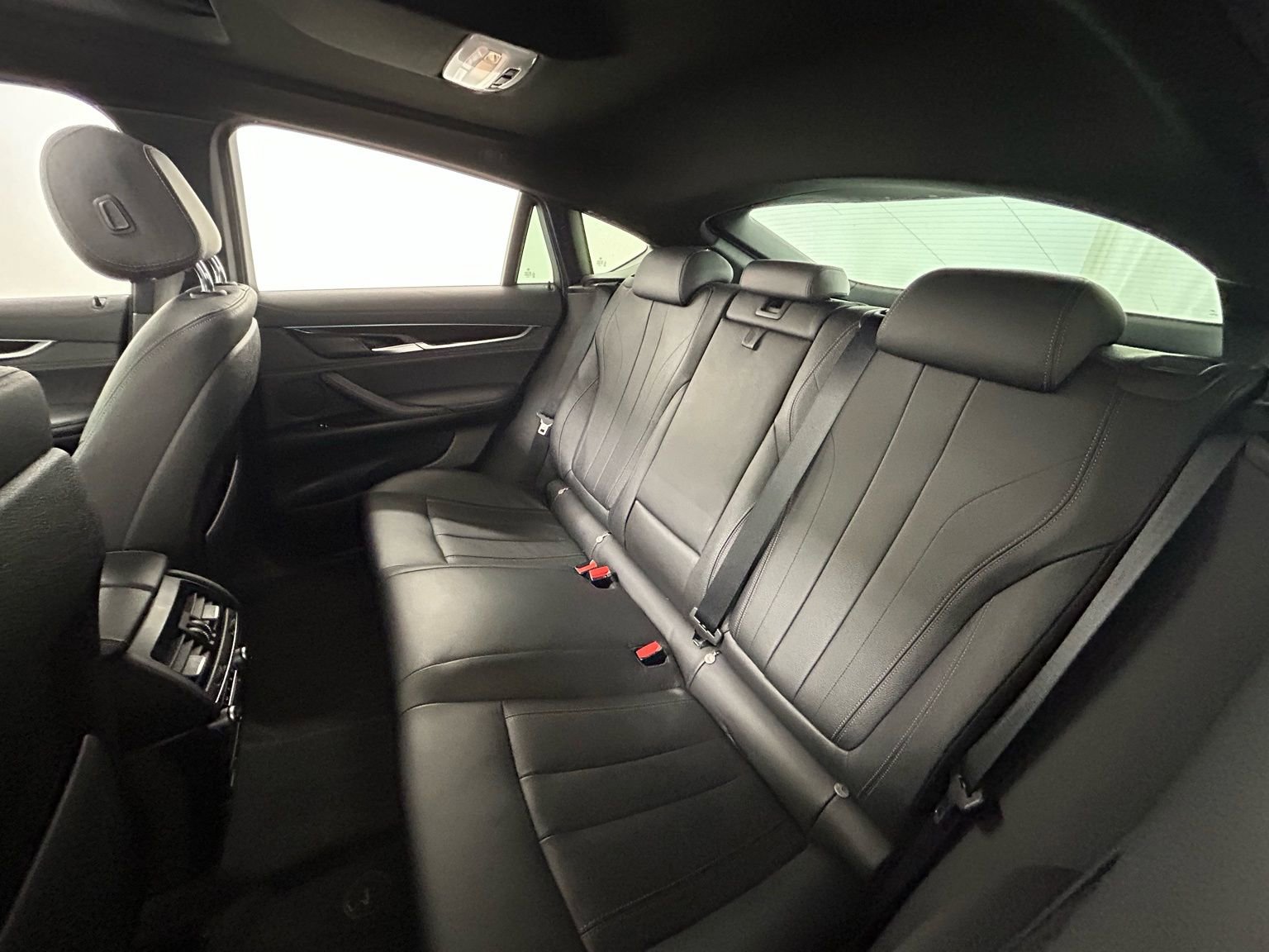 Used 2018 BMW X6 xDrive35i image 33