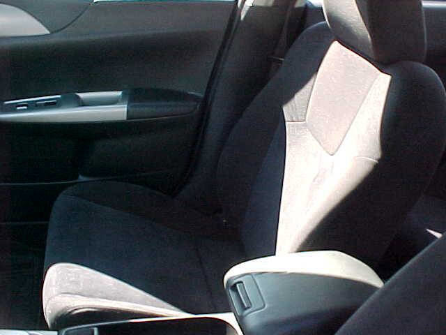 Used 2010 Subaru Impreza 2.5i Premium image 19