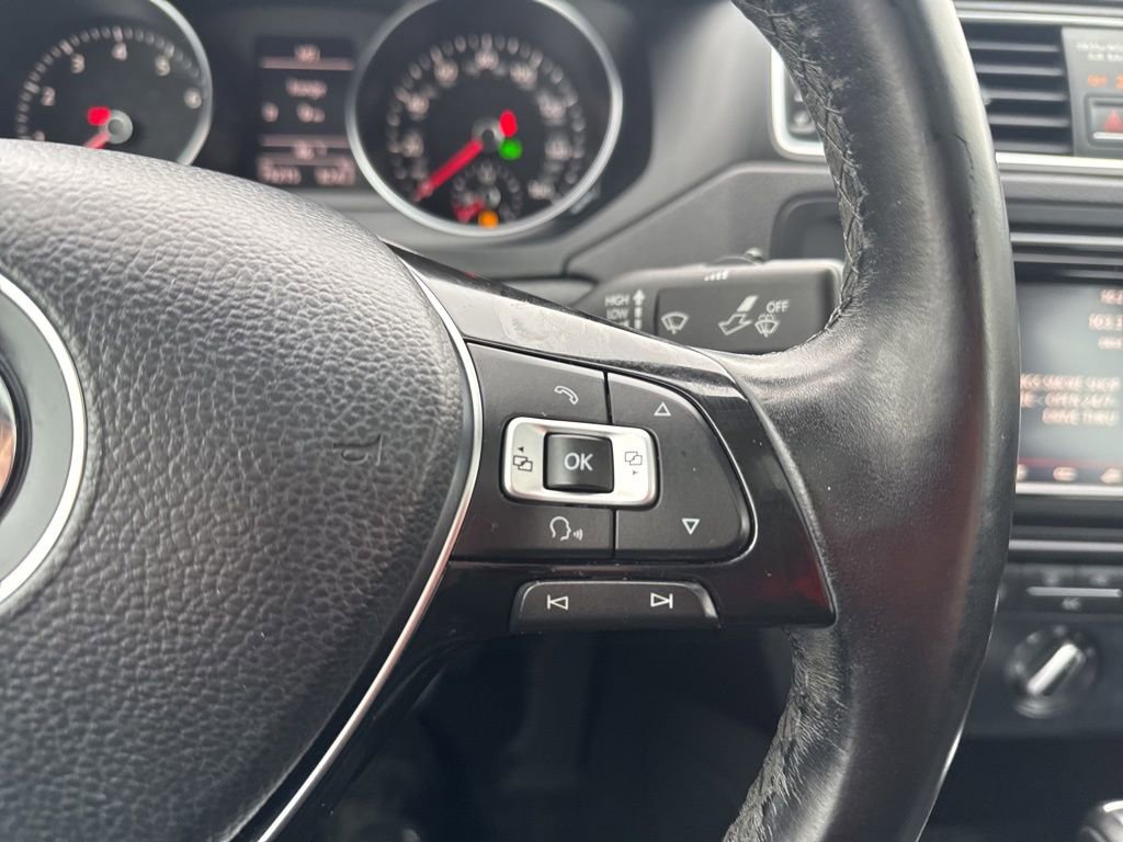 Used 2018 Volkswagen Jetta SE image 27