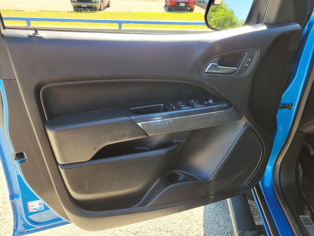 Used 2021 Chevrolet Colorado ZR2 AWD/4WD image 18