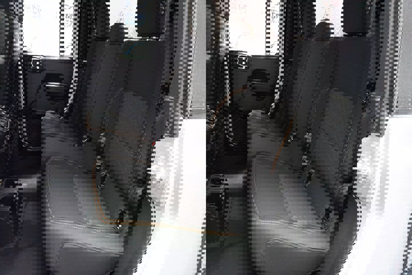 Used 2023 Jeep Gladiator Mojave w/ Trailer Tow Package image 13