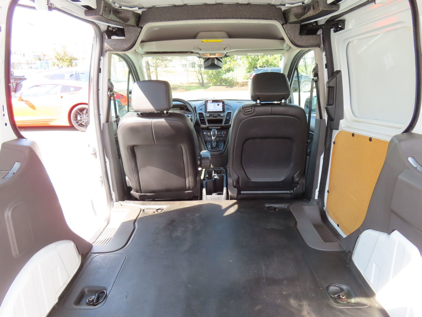 Certified 2020 Ford Transit Connect XL image 30