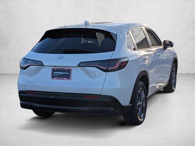 New 2026 Honda HR-V LX image 2