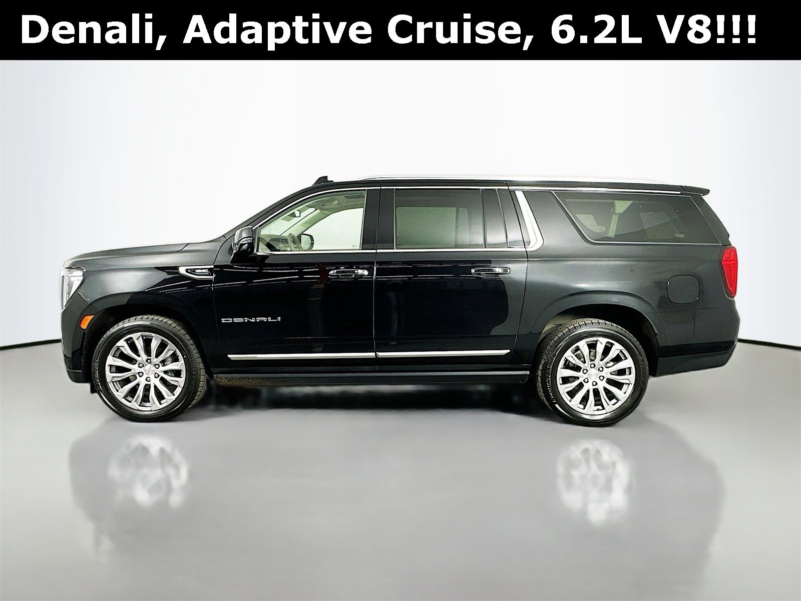 Used 2023 GMC Yukon XL Denali image 5