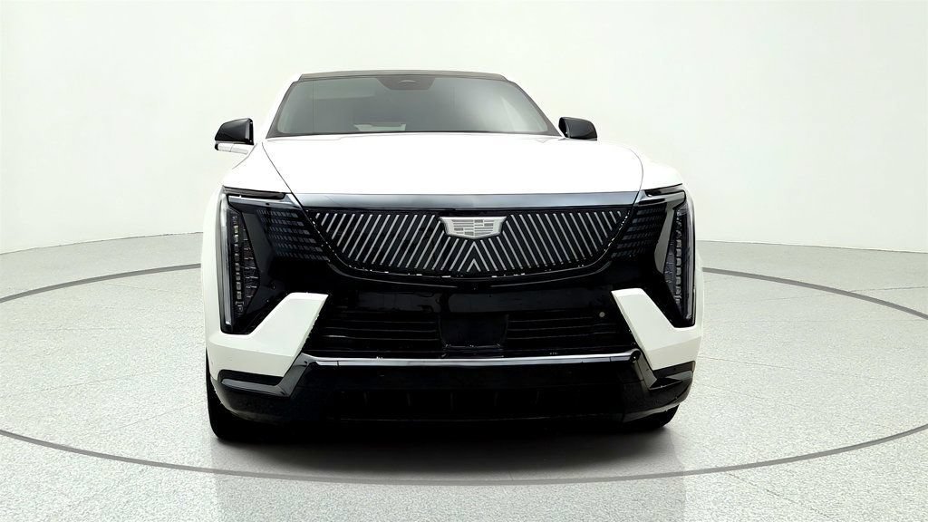 Used 2025 Cadillac Escalade IQ Sport 2 AWD/4WD image 2