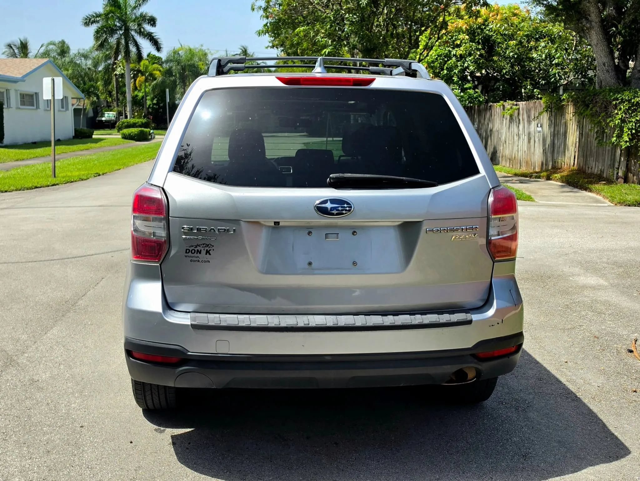 Used 2016 Subaru Forester 2.5i Premium w/ All-Weather Package AWD/4WD image 13