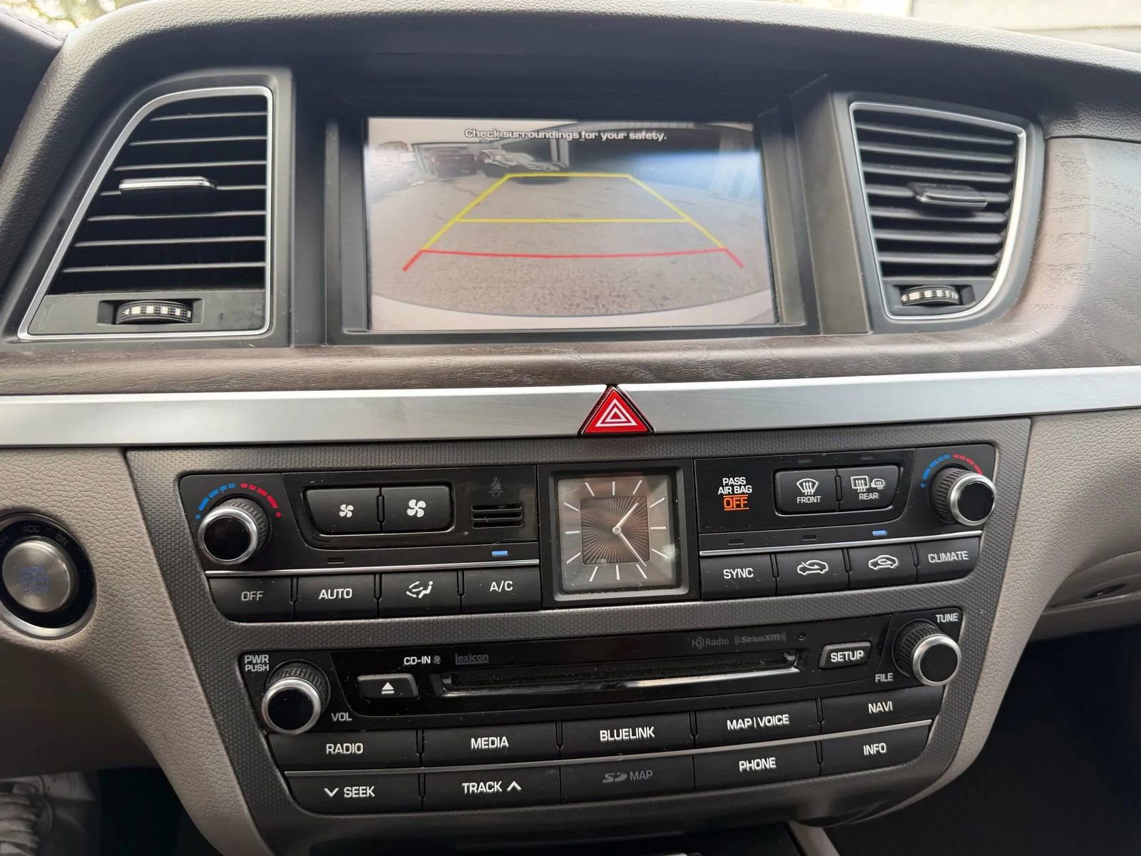 Used 2015 Hyundai Genesis 5.0 image 27