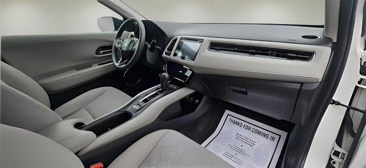 Used 2018 Honda HR-V EX image 28