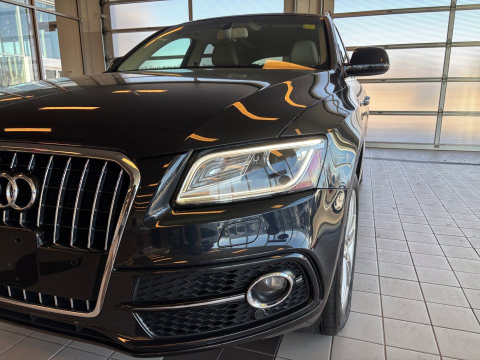 Used 2016 Audi Q5 3.0T Prestige image 26