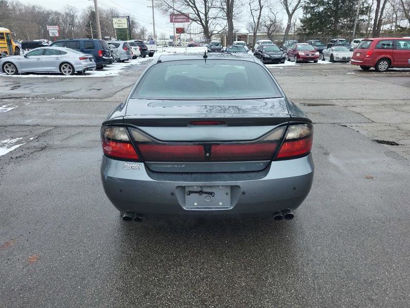 Used 2005 Pontiac Bonneville GXP image 6