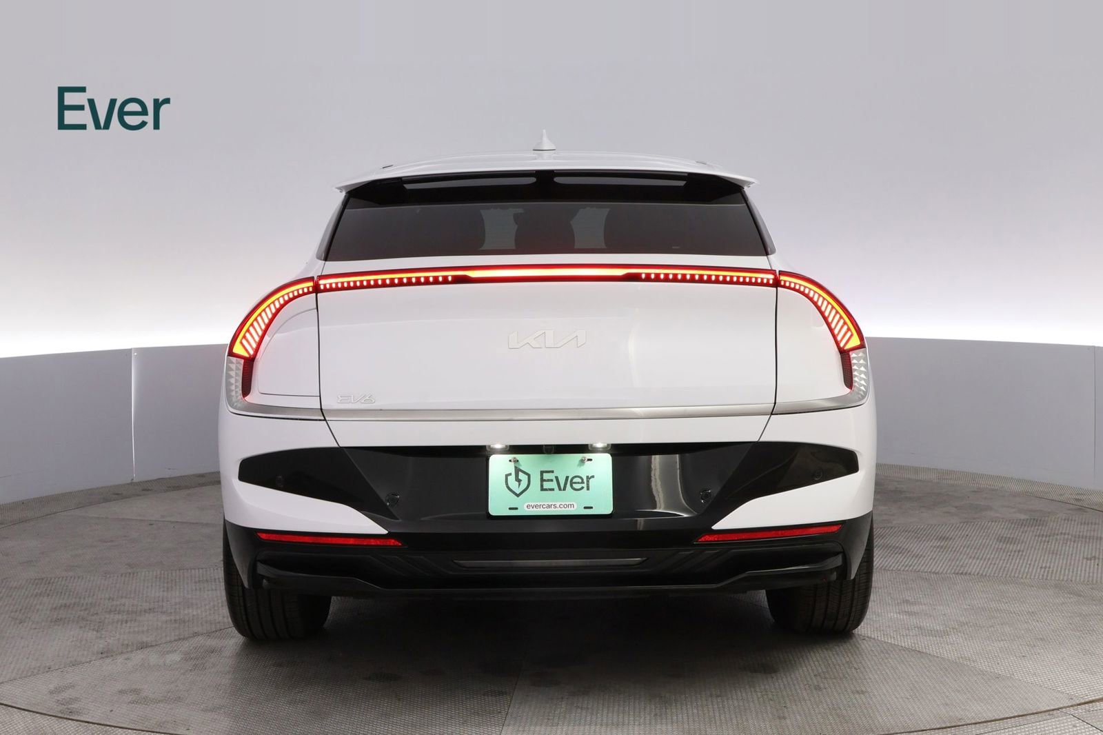 Used 2025 Kia EV6 Wind image 15