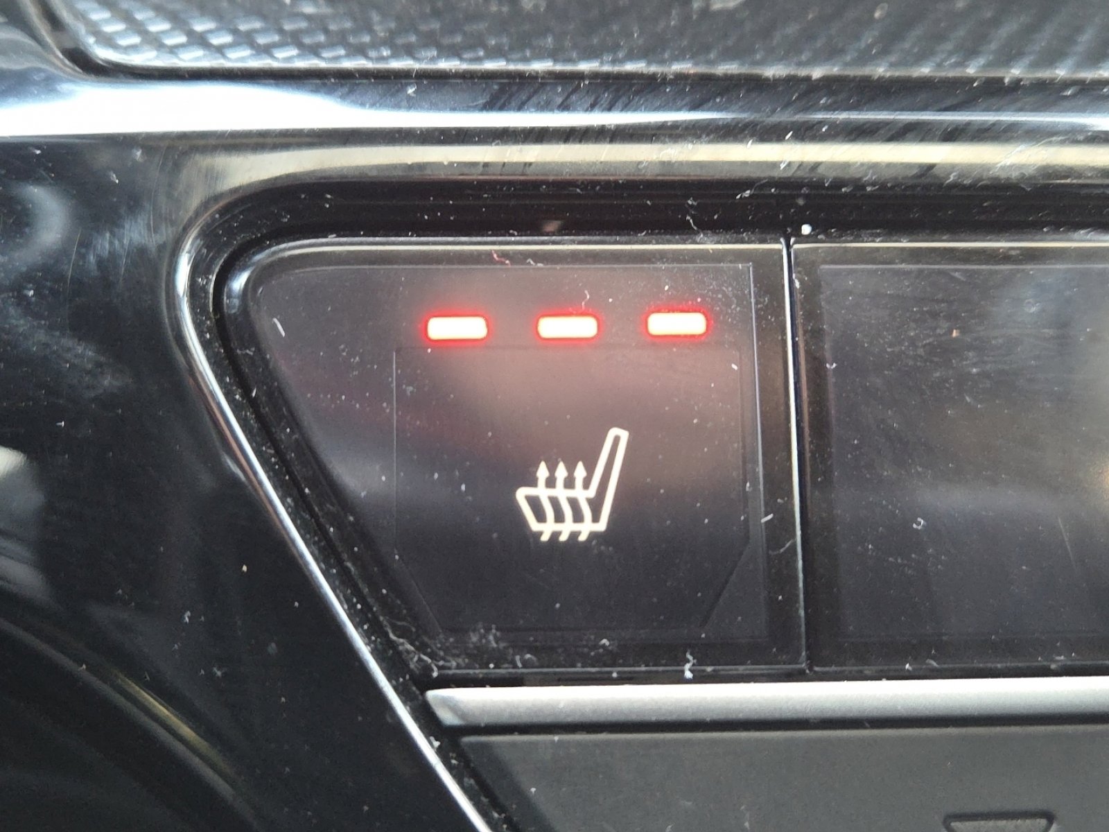 Used 2024 Honda CR-V Sport Touring image 8