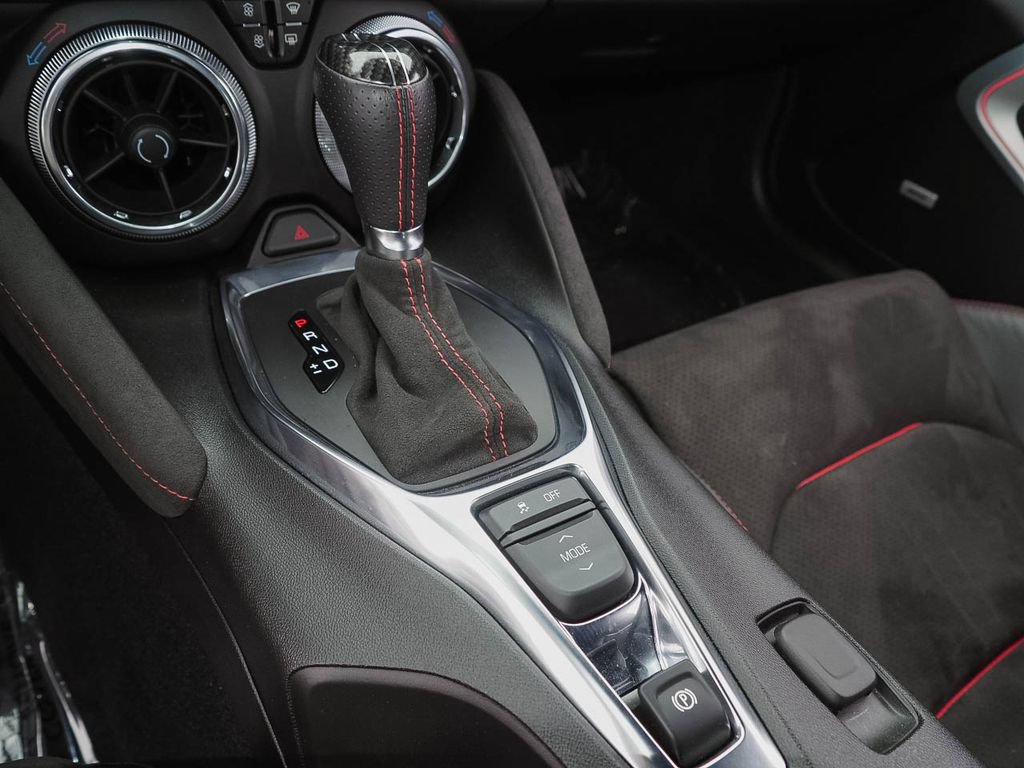 Certified 2021 Chevrolet Camaro ZL1 RWD image 14