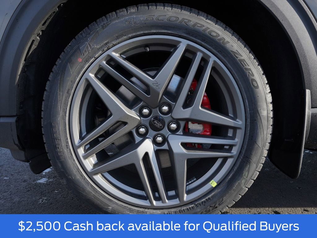 New 2026 Ford Explorer ST image 32