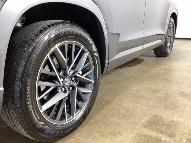 Used 2026 Lexus TX 350 AWD w/ Technology Package image 9