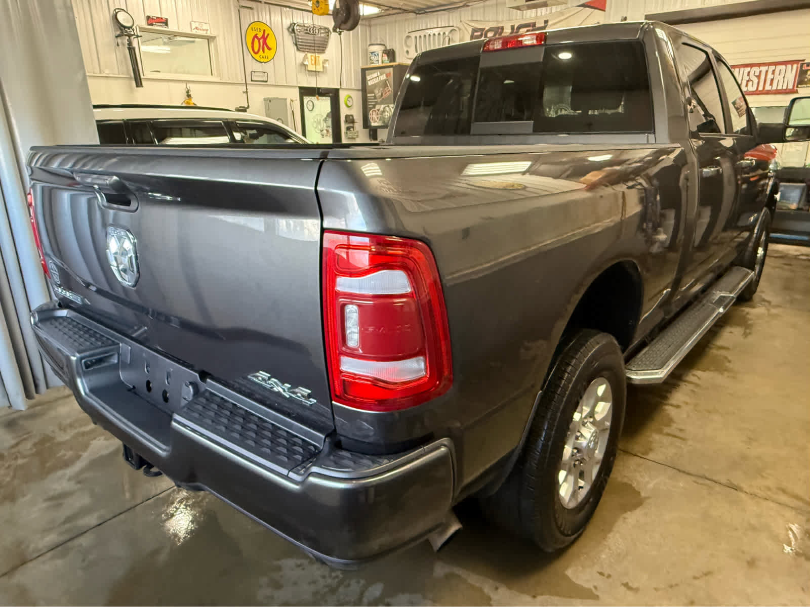 Used 2024 RAM 2500 Laramie image 5