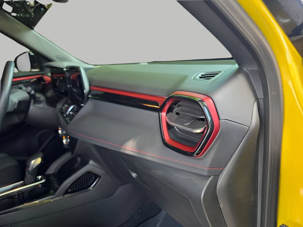 Used 2024 Chevrolet TrailBlazer RS FWD image 12