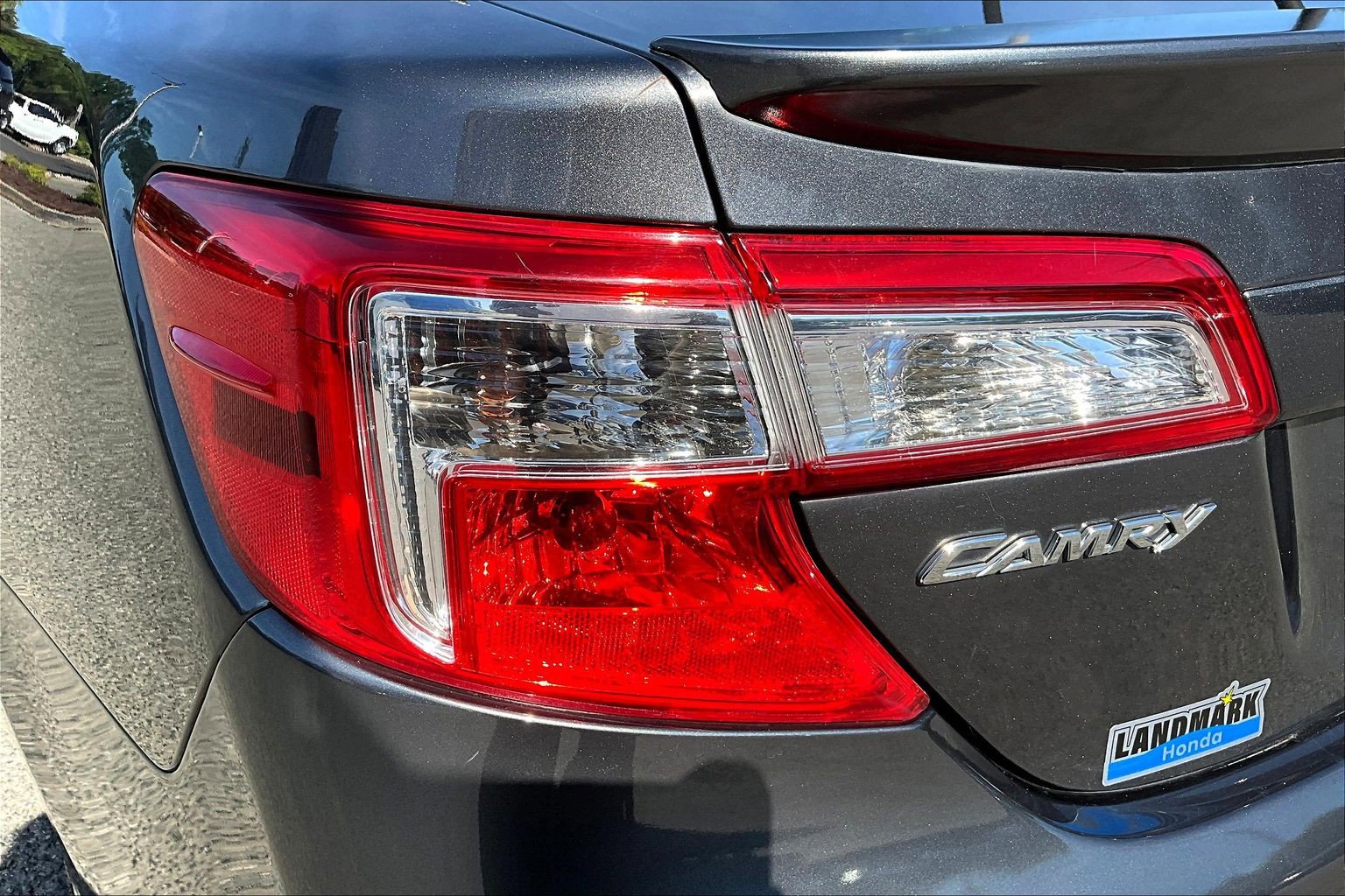 Used 2013 Toyota Camry SE FWD image 29