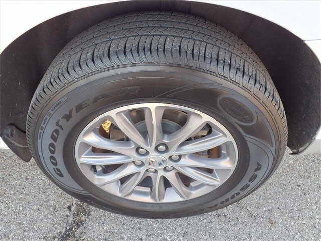 Used 2024 Buick Enclave Premium image 44