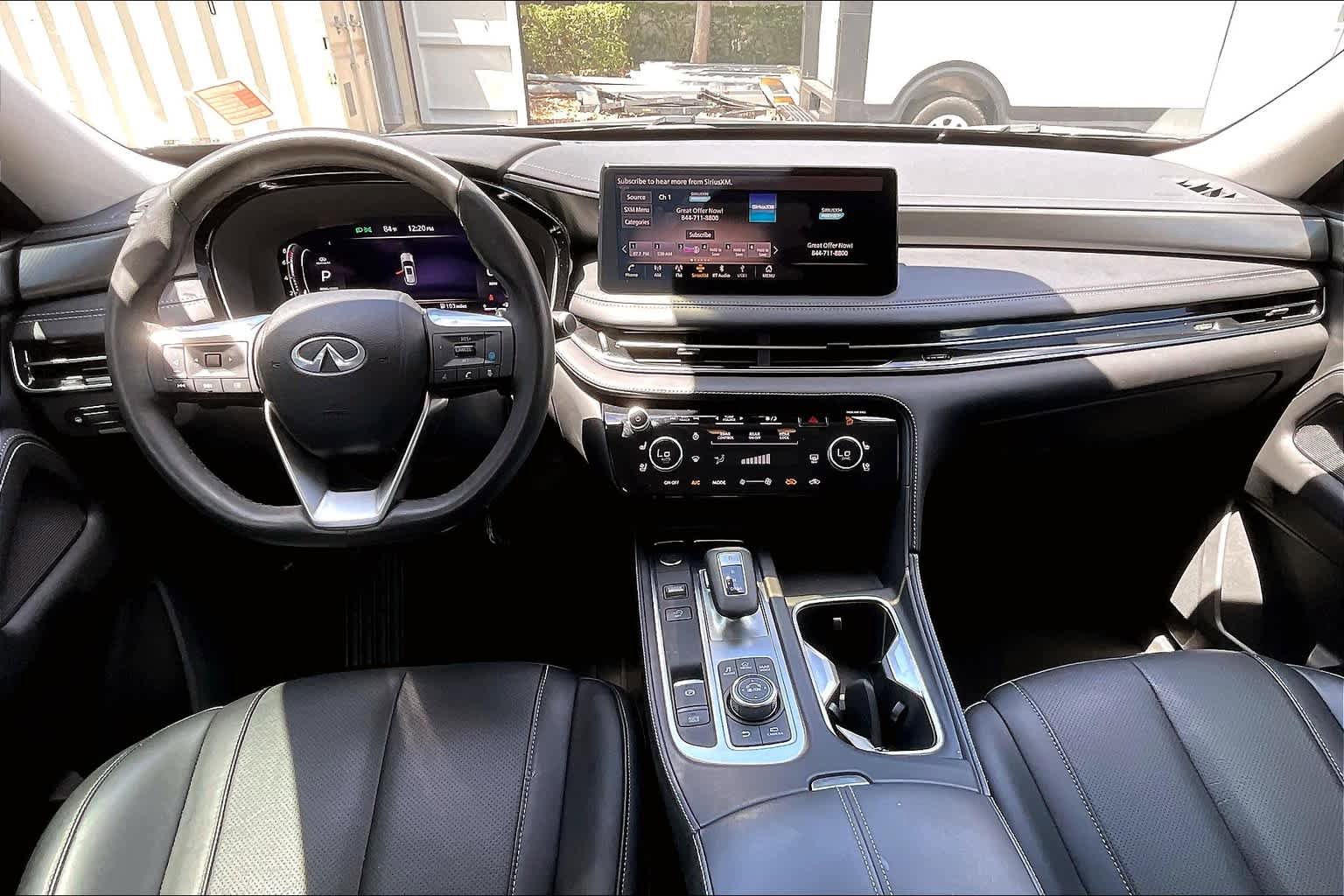 Used 2023 INFINITI QX60 Luxe w/ Cargo Package FWD image 15