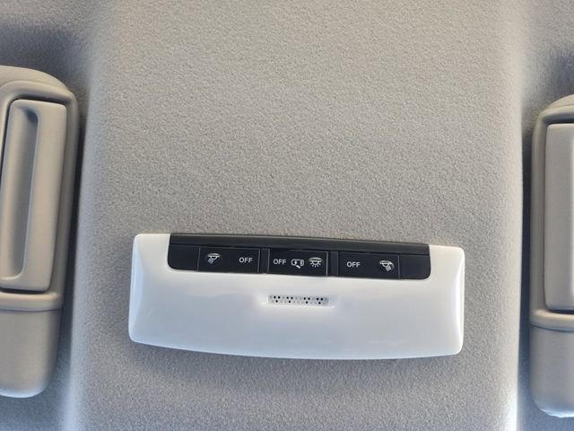 Certified 2025 Nissan Versa S w/ Trunk Package image 7