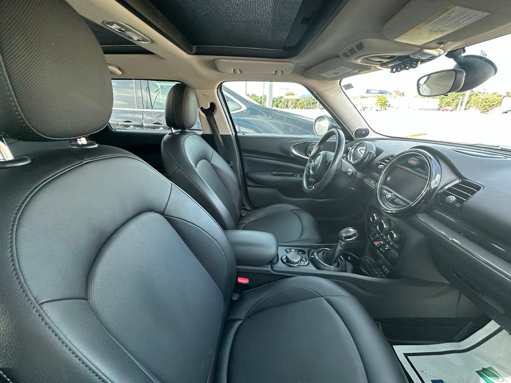 Used 2017 MINI Cooper Clubman FWD image 15