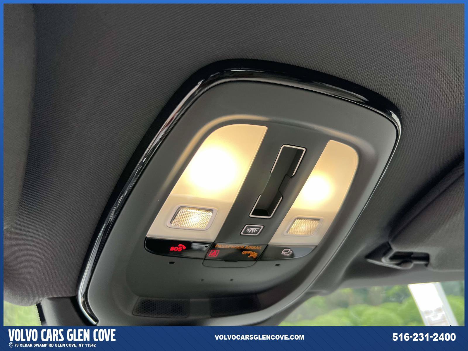 Certified 2025 Volvo XC90 T8 Plus AWD/4WD image 32