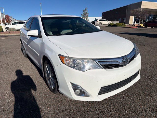 Used 2012 Toyota Camry XLE w/ Leather Pkg FWD image 3