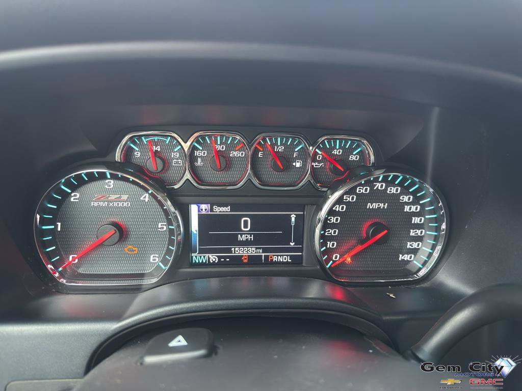 Used 2017 Chevrolet Silverado 1500 LT w/ All Star Edition AWD/4WD image 30