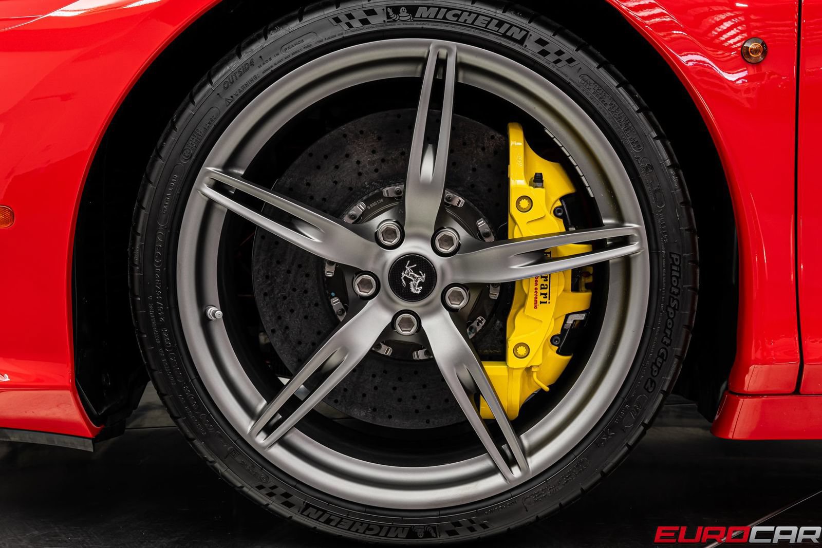 Used 2015 Ferrari 458 Speciale Coupe RWD image 27