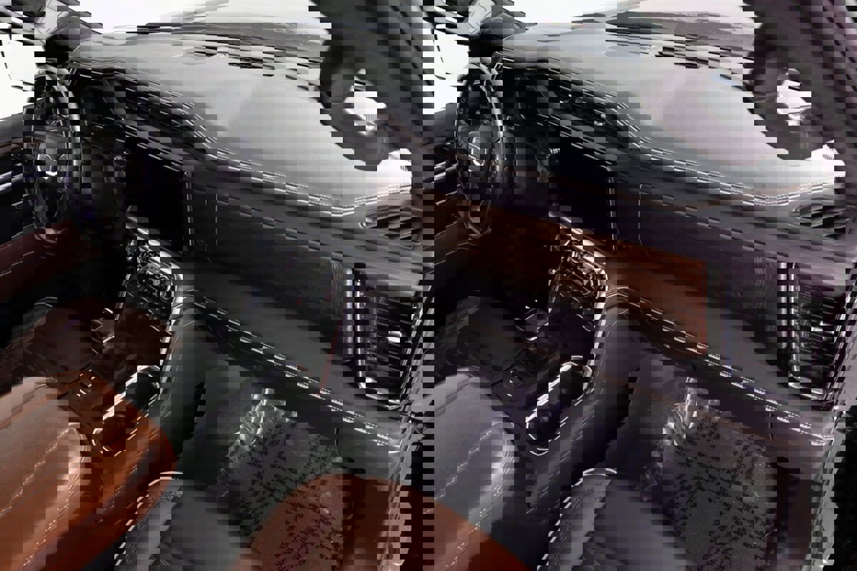 Used 2024 GMC Sierra 1500 Denali Ultimate image 31