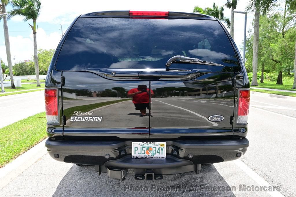 Used 2004 Ford Excursion Limited image 5