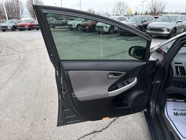 Used 2013 Toyota Prius Two image 27