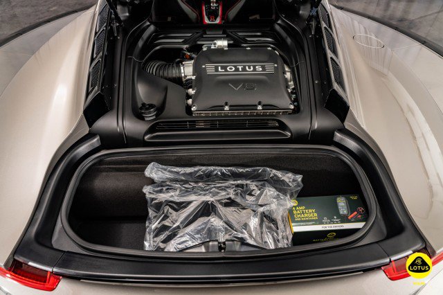 New 2025 Lotus Emira image 14