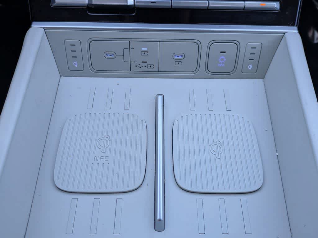 Used 2025 Hyundai Santa Fe Calligraphy FWD image 37
