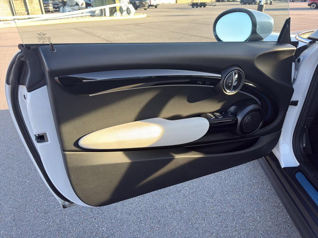 Used 2024 MINI Cooper S image 23