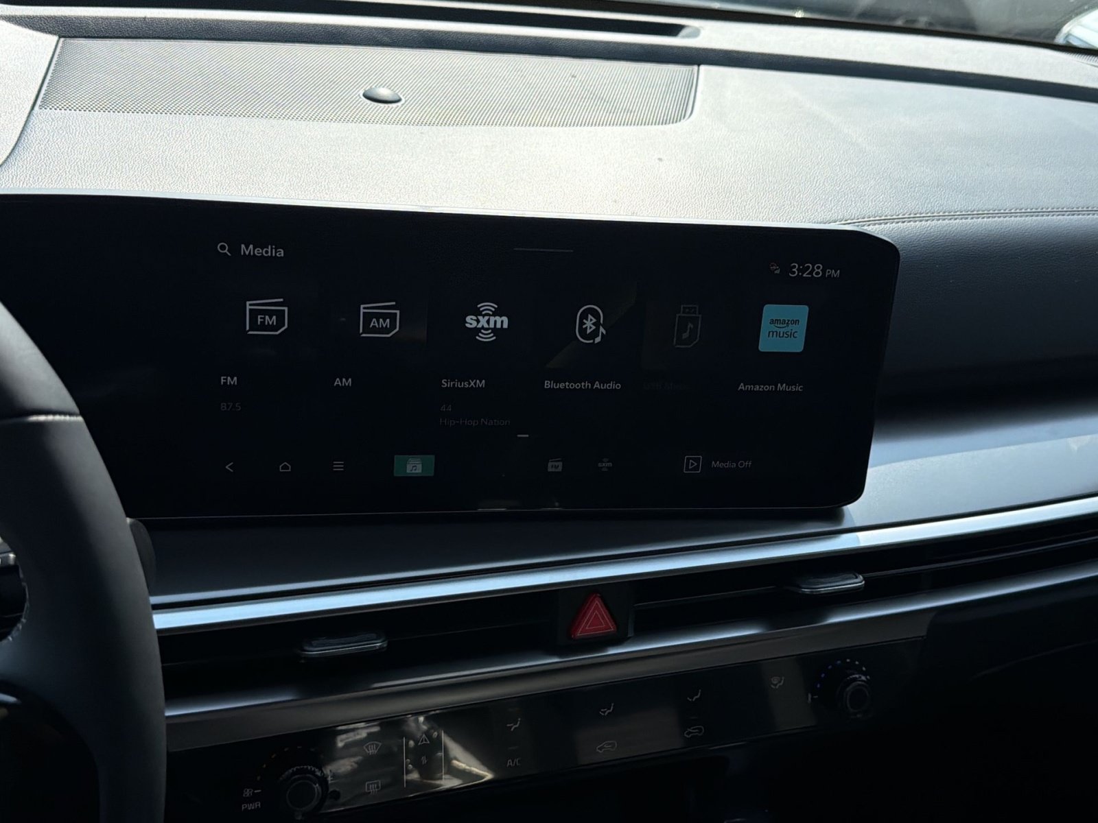 New 2026 Kia Sorento LX FWD image 35