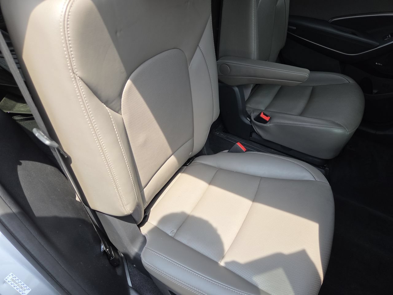 Used 2019 Hyundai Santa Fe XL FWD image 23