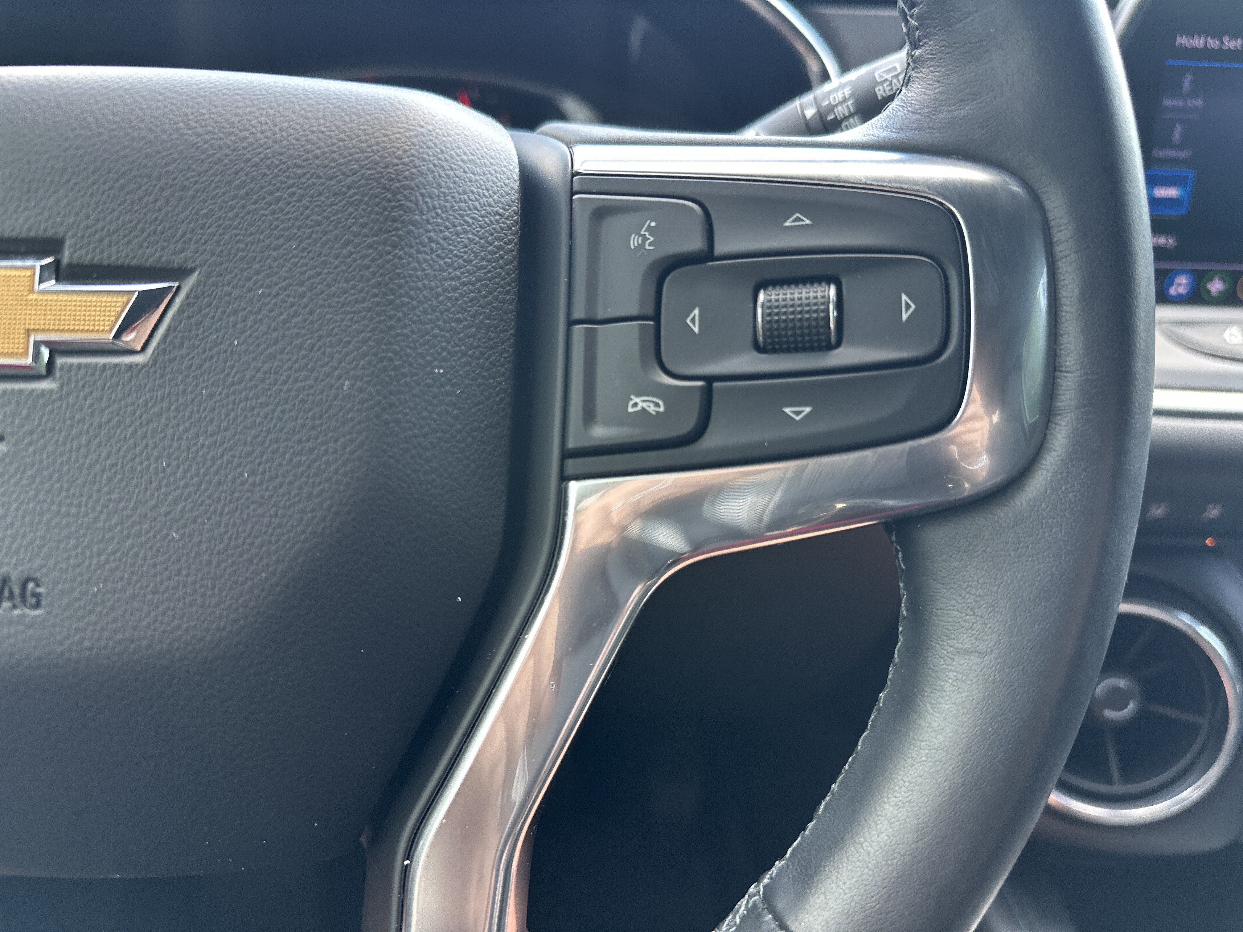 Used 2019 Chevrolet Blazer LT FWD image 19