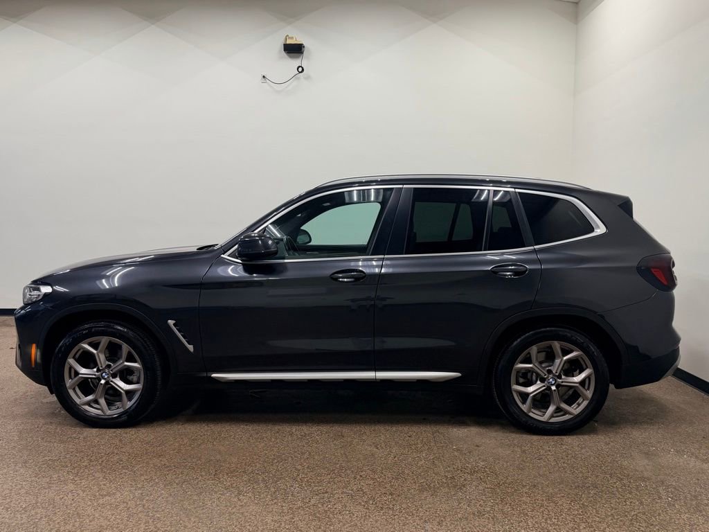 Used 2022 BMW X3 xDrive30i w/ Convenience Package image 2