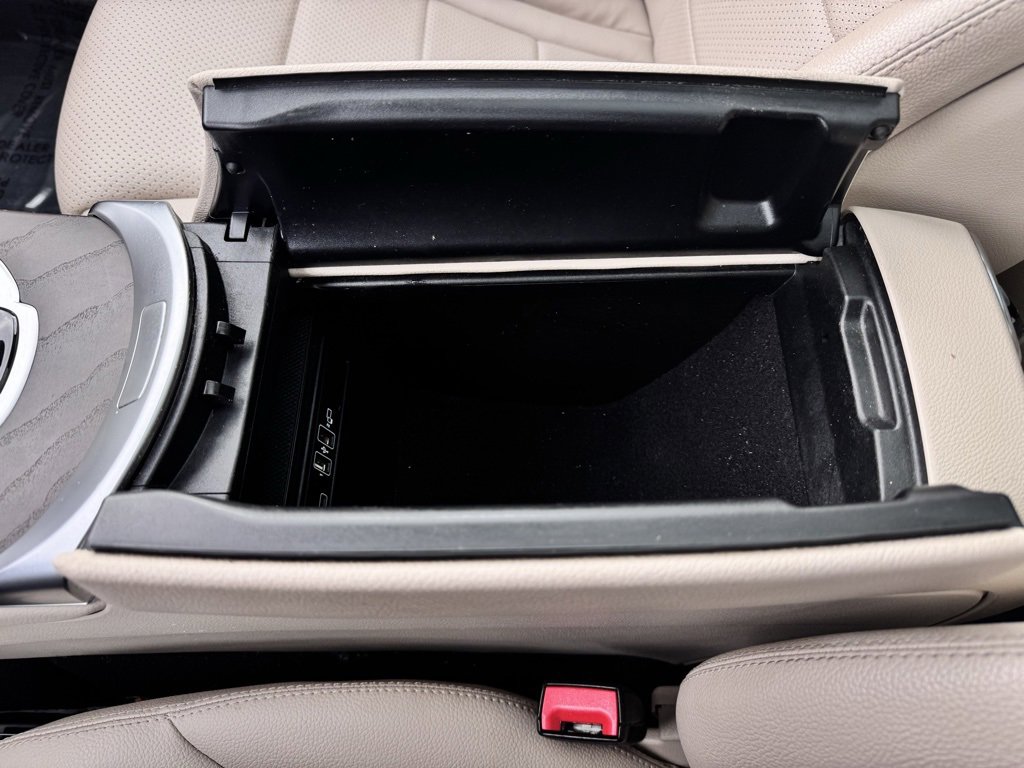 Used 2018 Mercedes-Benz GLC 300 4MATIC image 18