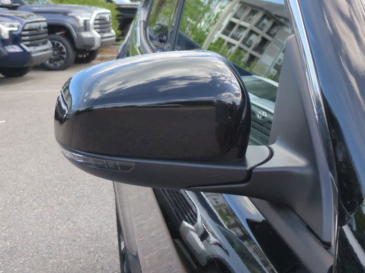 Used 2026 Jeep Compass Limited AWD/4WD image 12