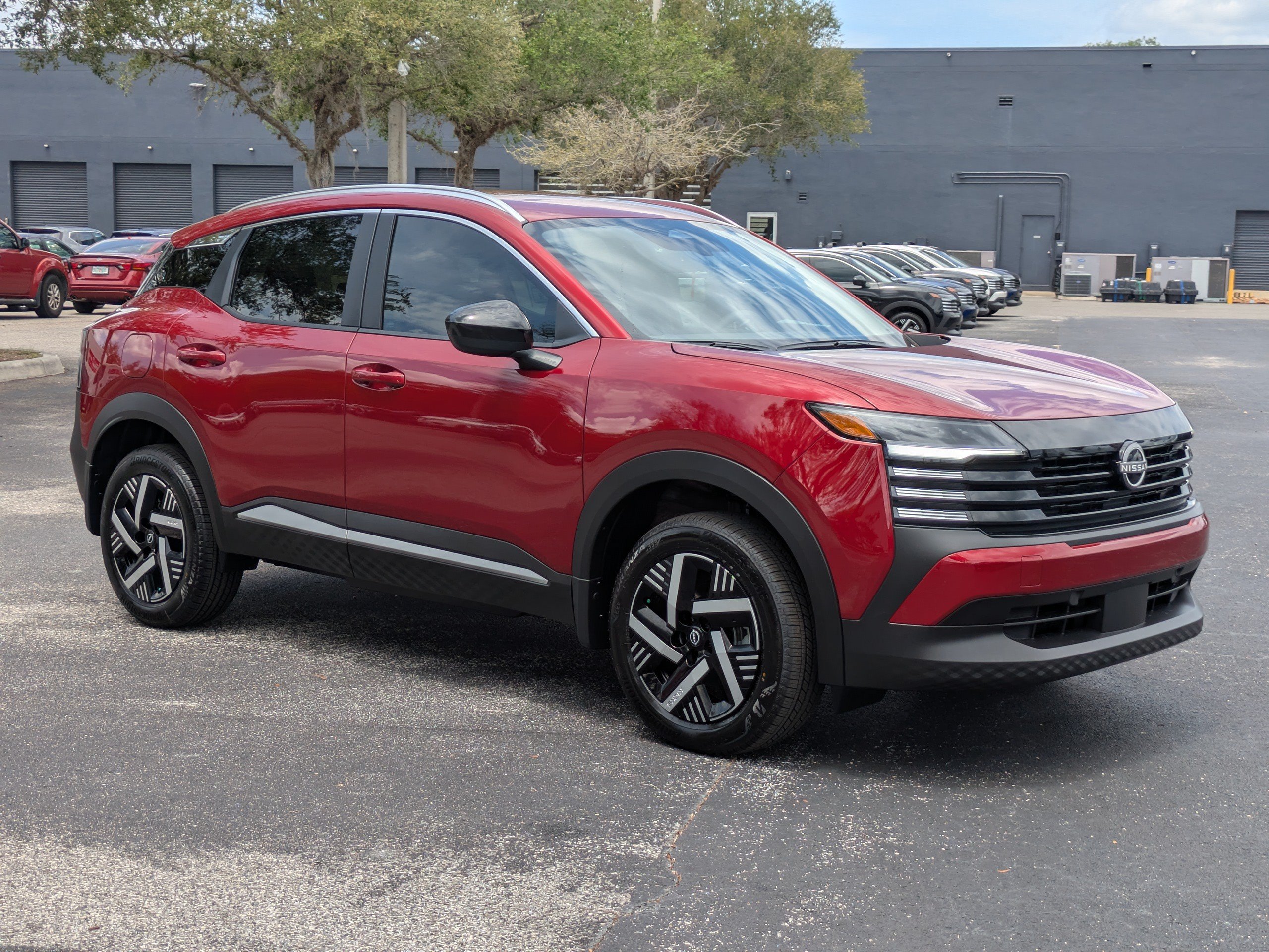 New 2026 Nissan Kicks SV w/ Charging Package FWD image 2